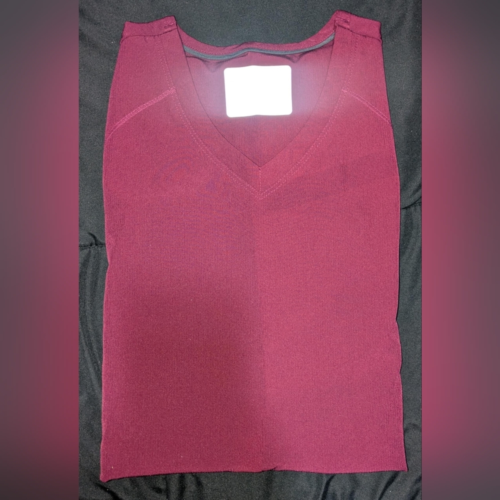 Skechers By Barco Women's Size Small Scrub Top Maroon